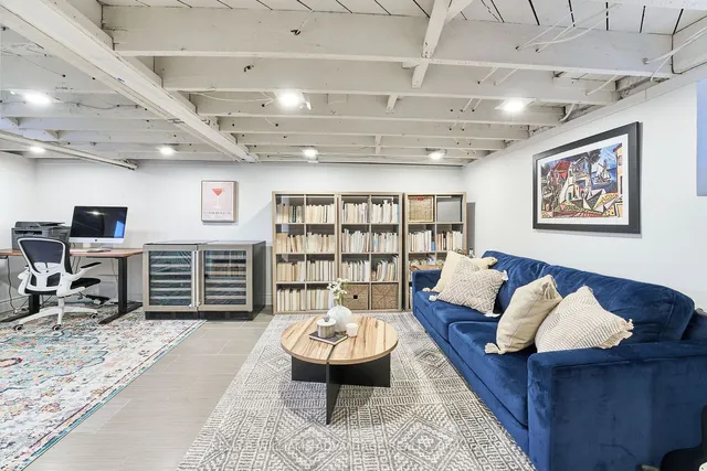 Additional image 30 of 92 Thirty Sixth St