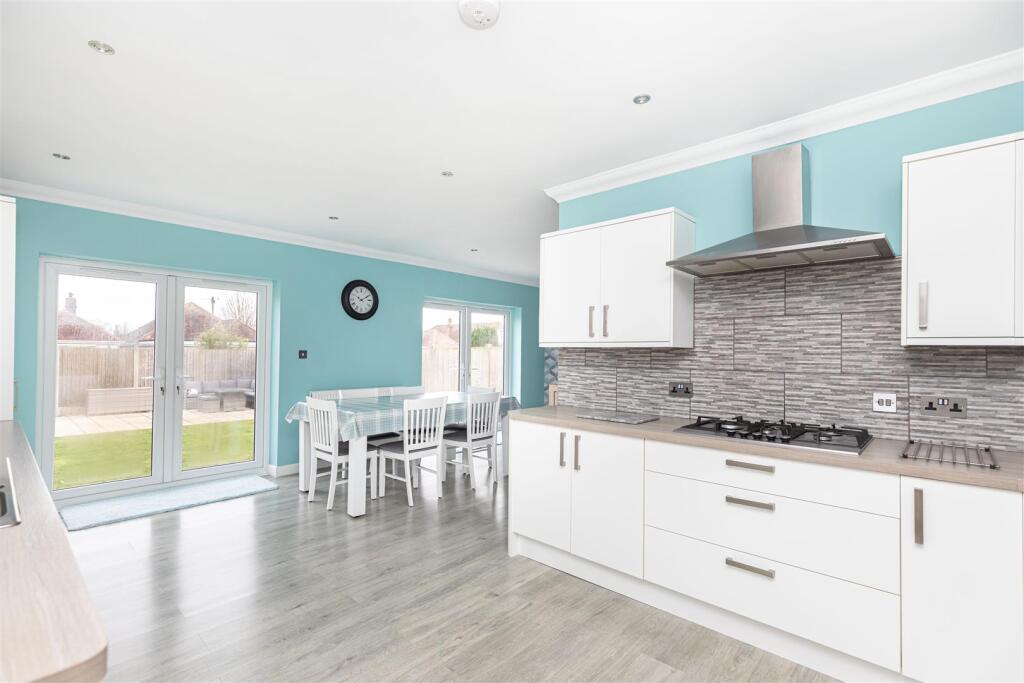 Additional image 6 of Bespoke Extended Chalet Bungalow on Cheddington Road