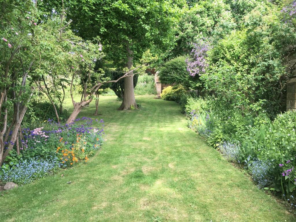 Additional image 41 of Mere Hall, Oxton