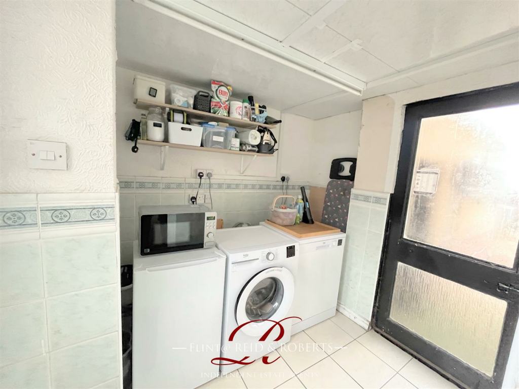 Additional image 10 of Sixth Avenue, Flint