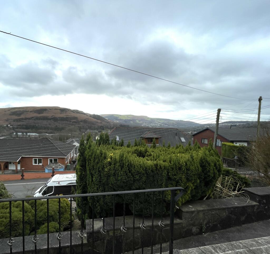 Additional image 35 of Bali-Hai, Salisbury Road, Abercynon, Mid Glamorgan, CF45 4BE