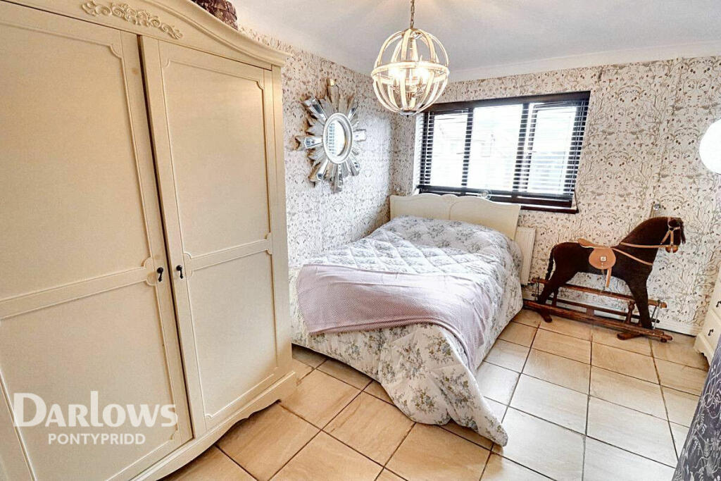 Additional image 18 of Ynys Hir, Pontypridd