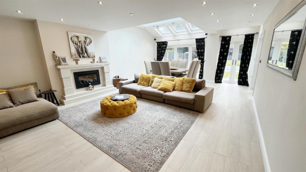 Additional image 34 of Green Road, Moseley