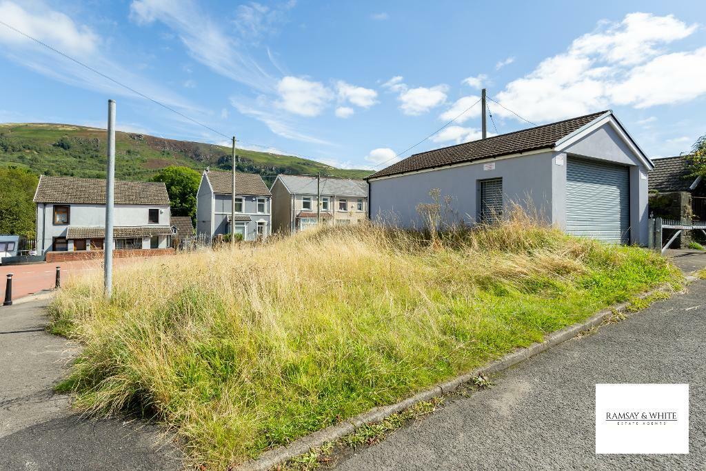 Additional image 4 of Bottom of Carlton Terrace, Troedyrhiw, Merthyr Tydfil, CF48 4EP