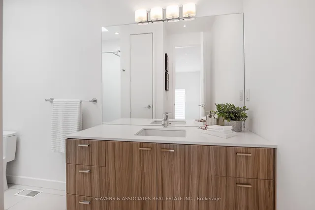 Additional image 27 of 480 Atlas Ave