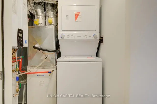 Additional image 21 of 23 CASE OOTES Dr