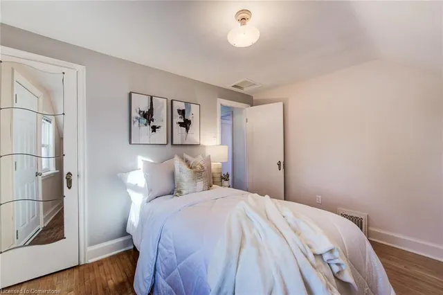 Additional image 30 of 56 Garden Ave