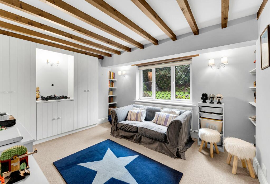 Additional image 20 of Large private plot in desirable Churton village