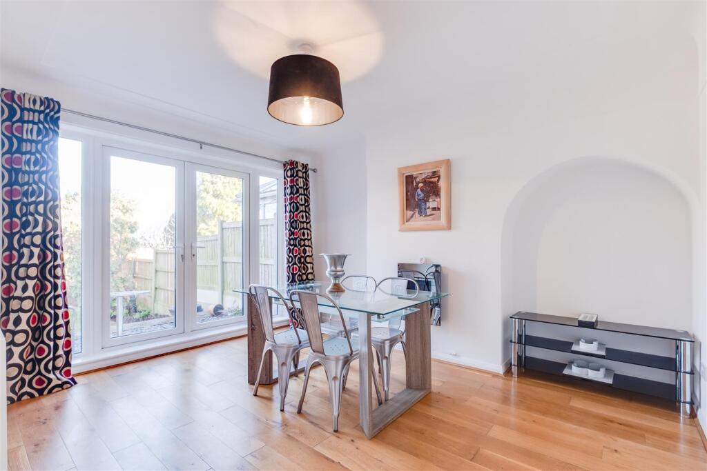 Additional image 5 of Barnston Road, Thingwall, Wirral