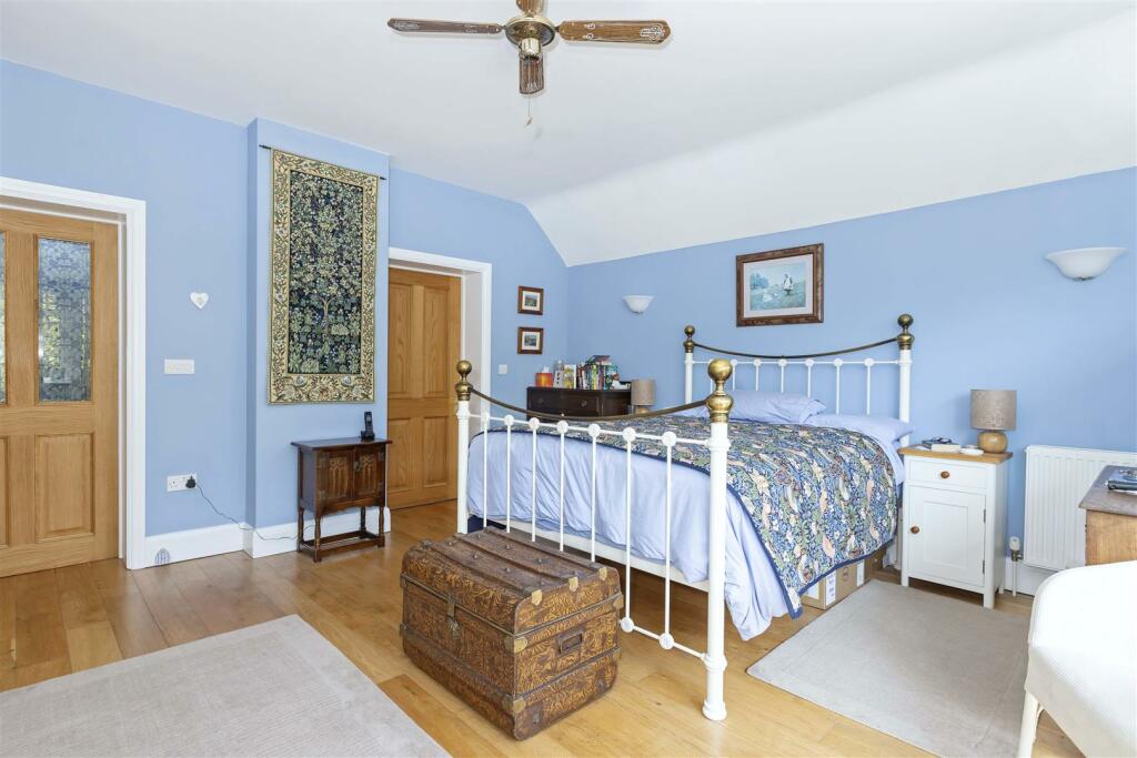 Additional image 9 of Grand Avenue, Worthing