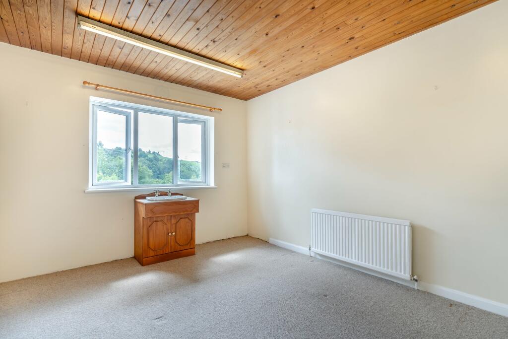 Additional image 16 of Pentwyn Deintyr, Treharris