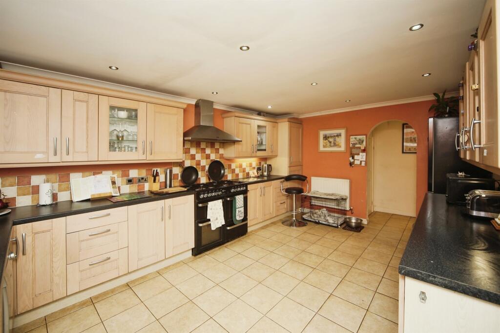 Additional image 10 of Augustine Avenue, Studley