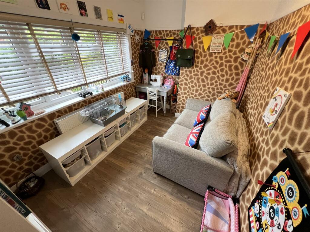 Additional image 18 of Mostyn Avenue, Heswall, Wirral