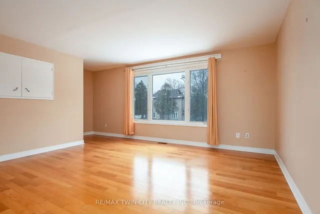 Additional image 10 of 21 Bridge St