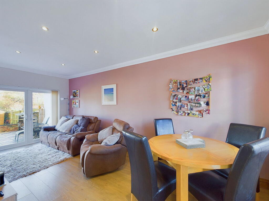 Additional image 11 of 4 Hillview Road, Findon Valley, Worthing, BN14 0BU