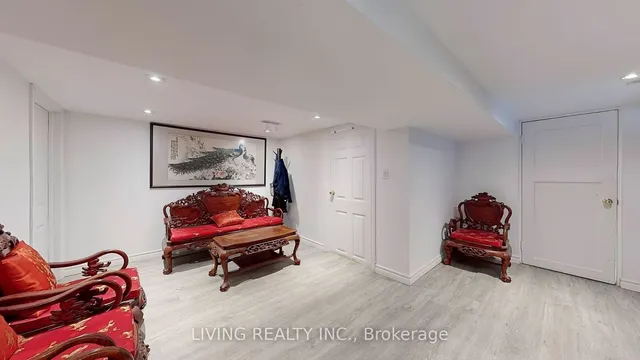 Additional image 11 of 33 Bloem Ave