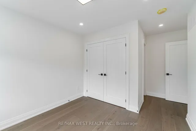 Additional image 32 of 52 Exmoor Dr