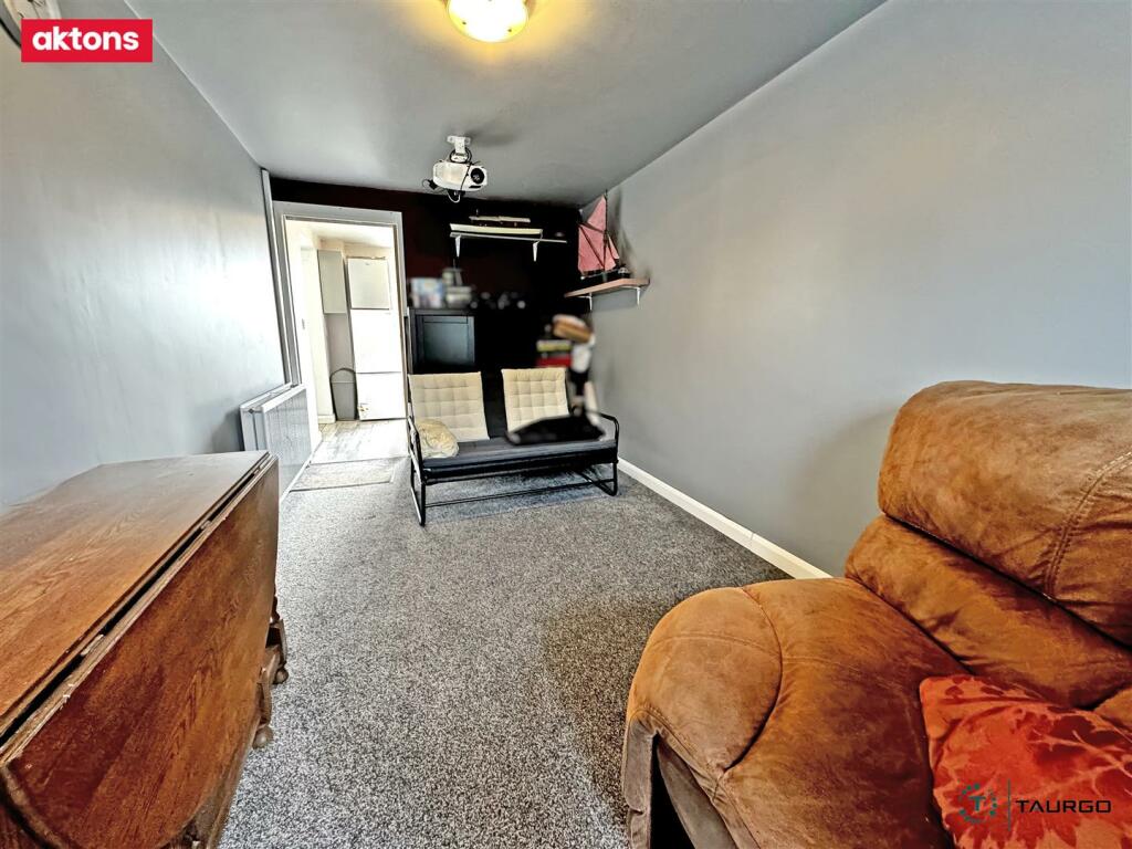 Additional image 33 of Caldicot Court, Caerphilly