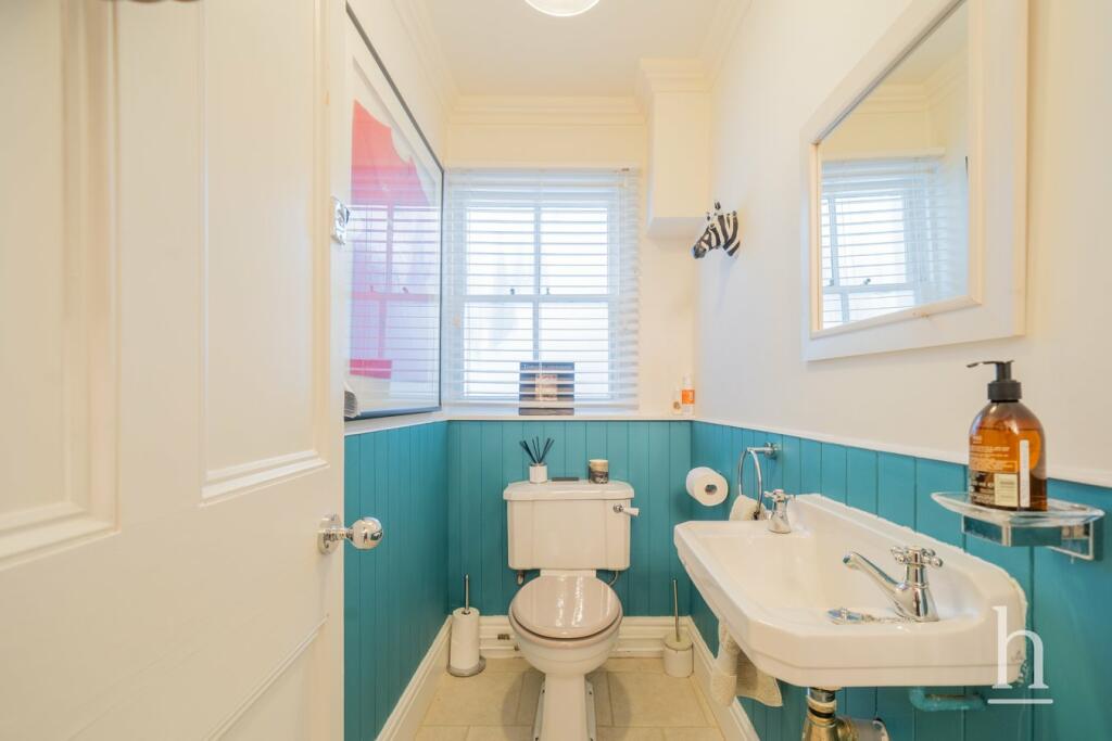 Additional image 33 of The Kings Gap, Hoylake, CH47