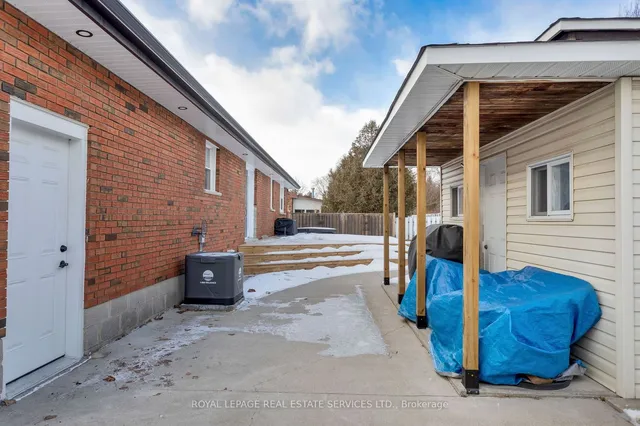 Additional image 35 of 18 Alderson Dr