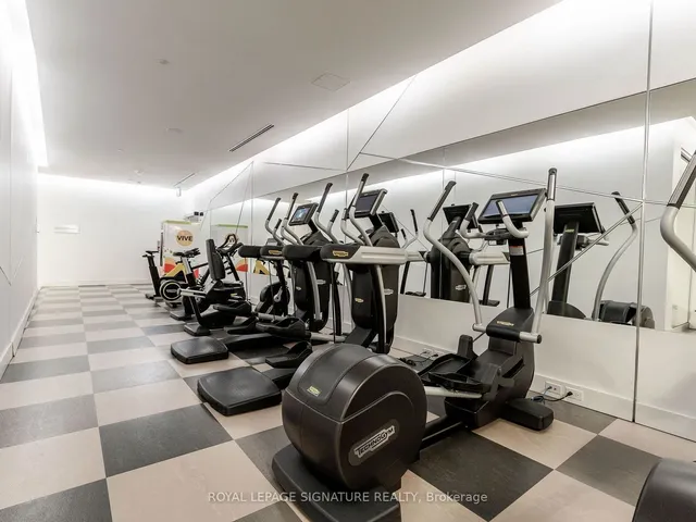 Additional image 35 of 50 Ordnance St Unit 107