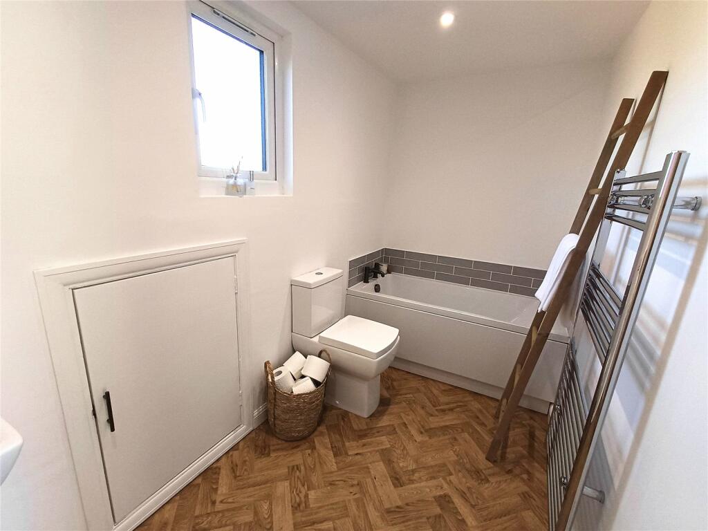 Additional image 8 of Rockfields, Nottage, Porthcawl CF36 3NS, CF36