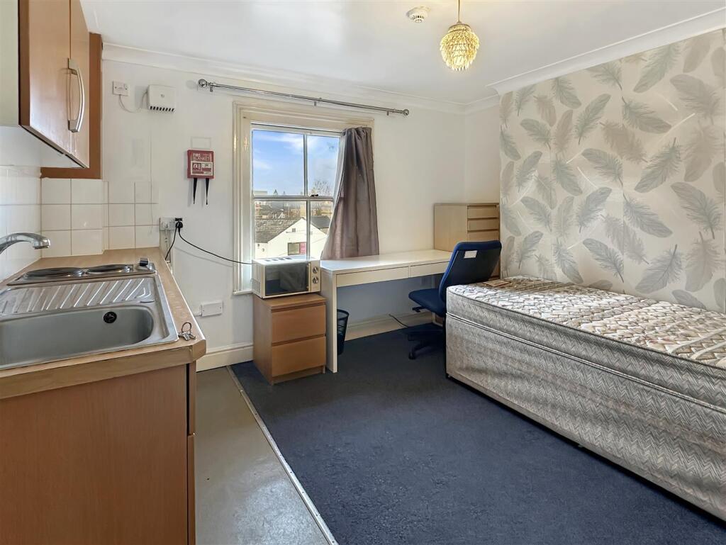 Additional image 4 of Chesterton Road, Cambridge