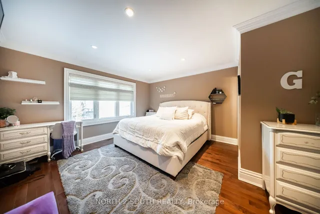 Additional image 28 of 339 Burnhamthorpe Rd