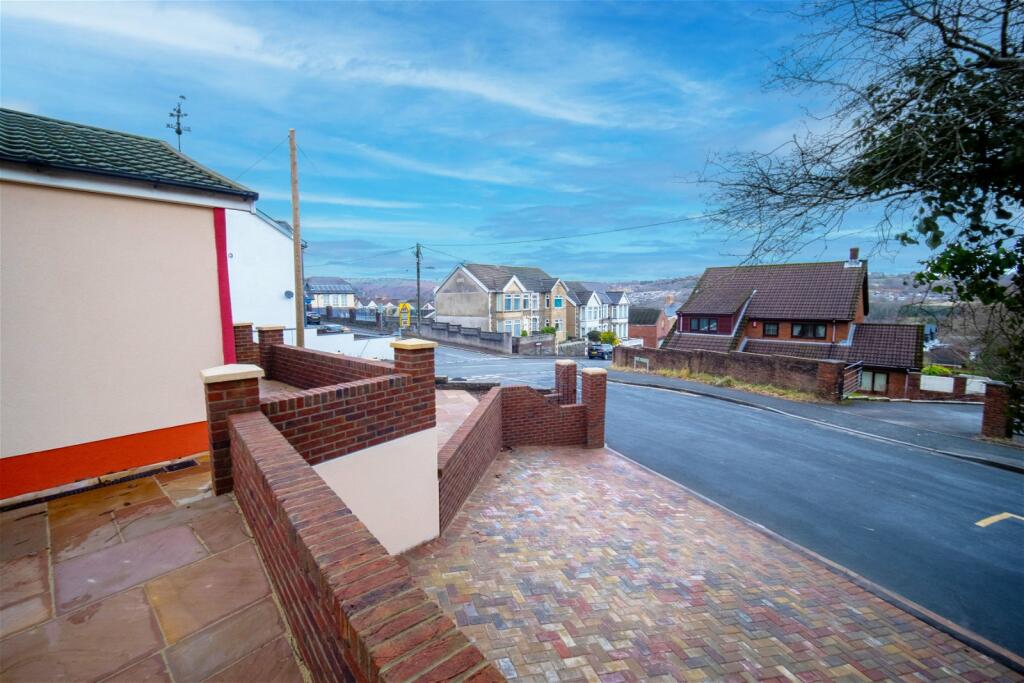 Additional image 12 of Heol Fargoed, Bargoed, CF81 8PQ