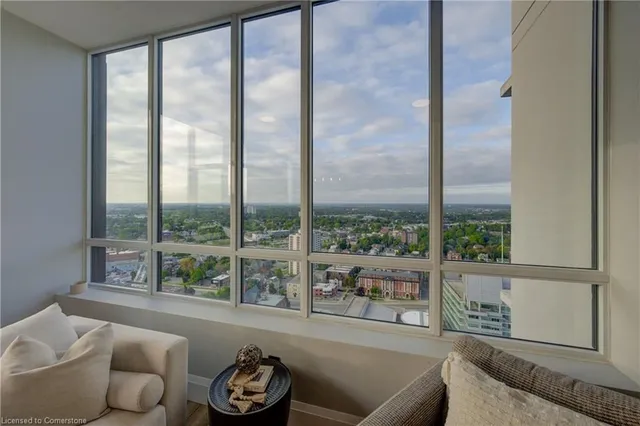 Additional image 22 of 60 Charles St Unit 2908