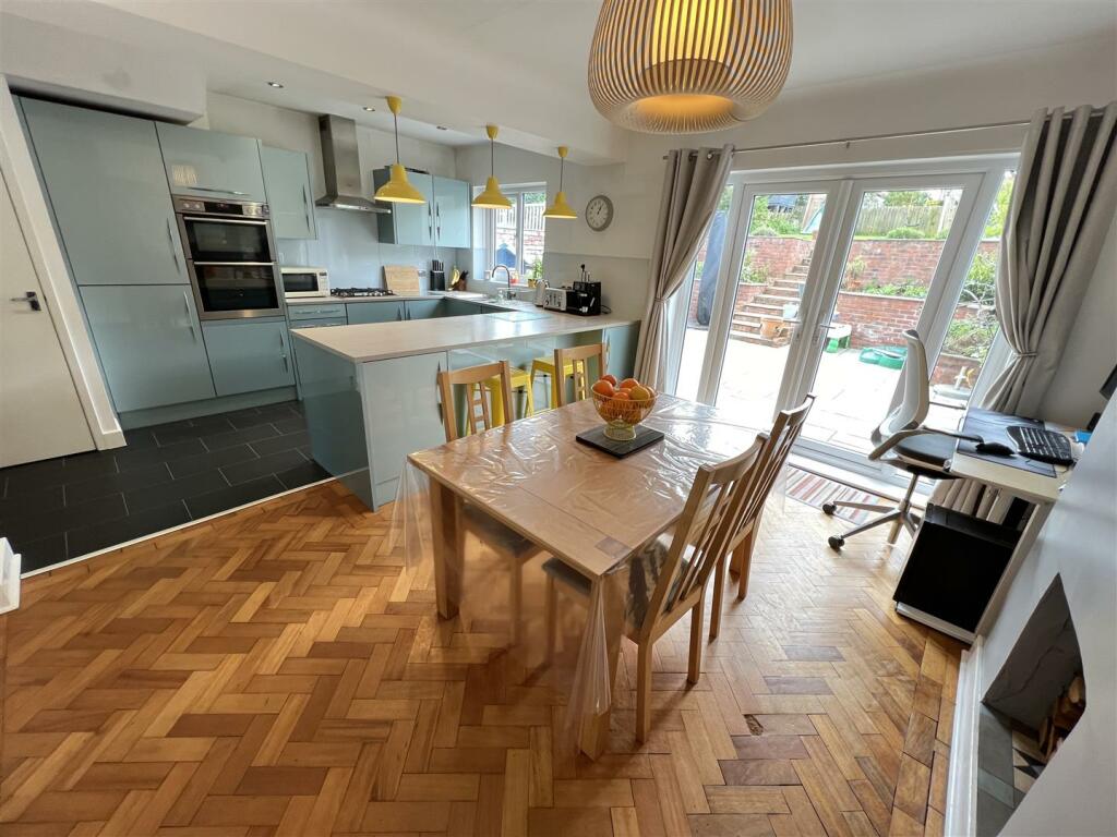 Additional image 28 of Kylemore Drive, Pensby, Wirral