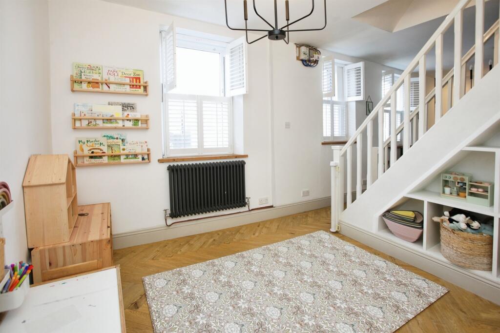 Additional image 5 of Cowbridge Road, Brynsadler, Pontyclun