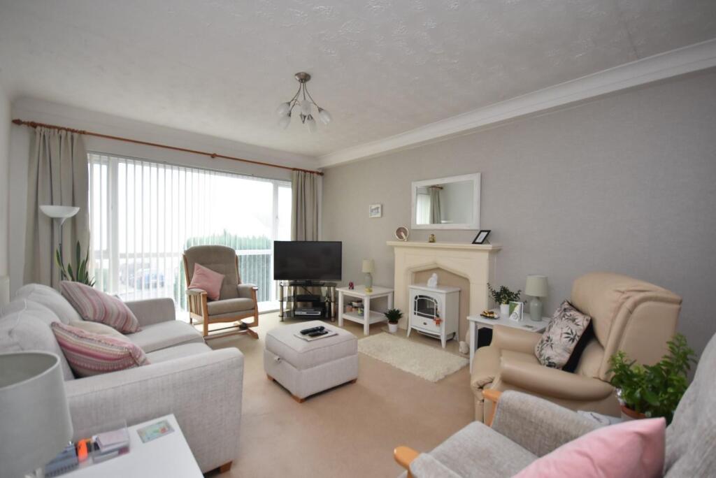 Additional image 2 of 31 Highfield Close, Dinas Powys, CF64 4LR