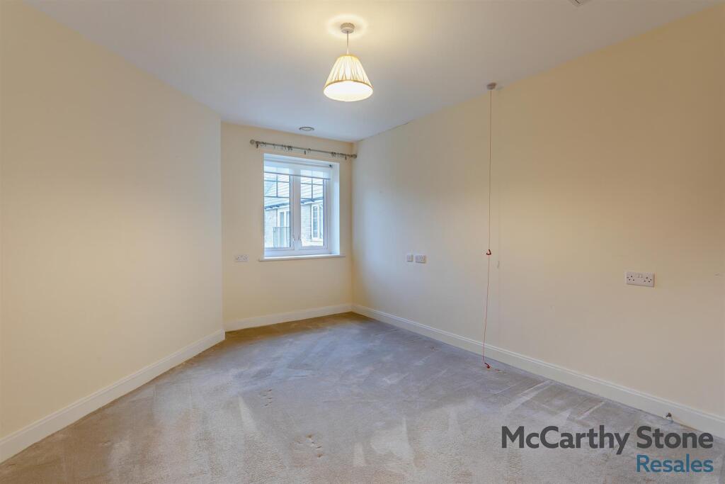 Additional image 19 of Roslyn Court, Lisle Lane, Ely