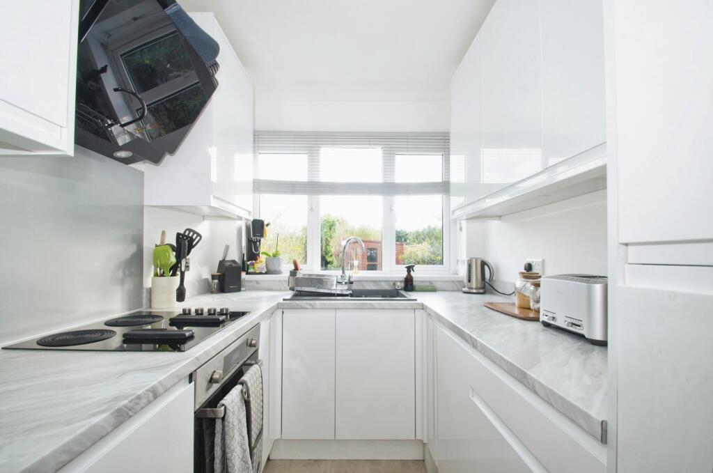 Additional image 9 of Priory Avenue, Bridgend, CF31