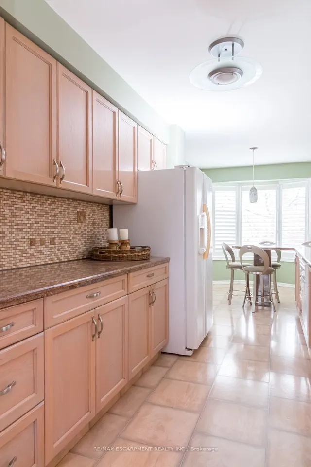 Additional image 7 of 22 Beachgrove Cres