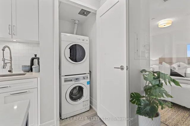 Additional image 21 of 25 Malcolm Rd Unit 413