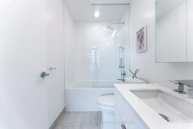 Additional image 6 of 20 Lombard St Unit 3603