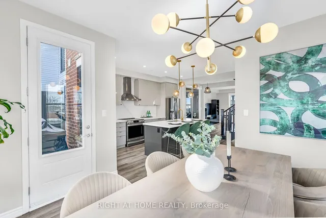 Additional image 4 of 980 Logan Dr Unit 27