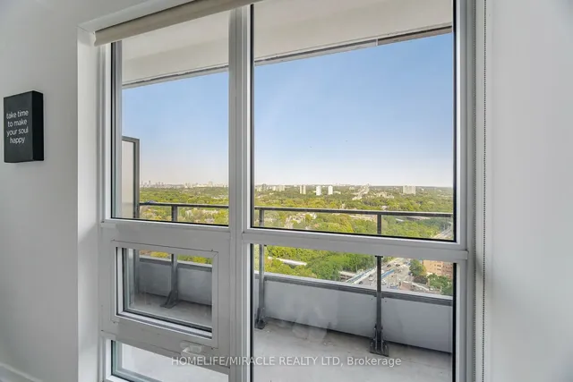 Additional image 22 of 395 Bloor St Unit 2110