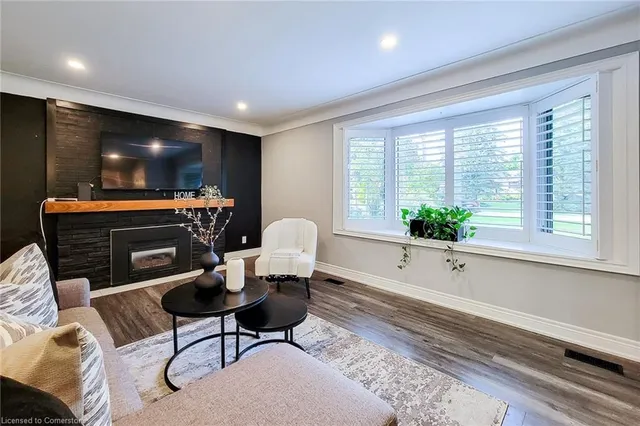 Additional image 8 of 49 Aberdeen Ave