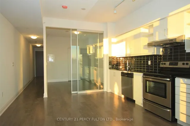 Additional image 6 of 160 Vanderhoof Ave Unit 808