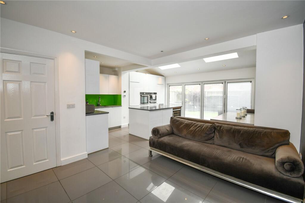 Additional image 6 of Avondale Avenue, Moreton, Wirral