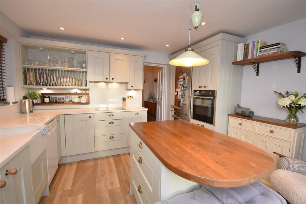 Additional image 2 of Well Lane, Ness, Neston