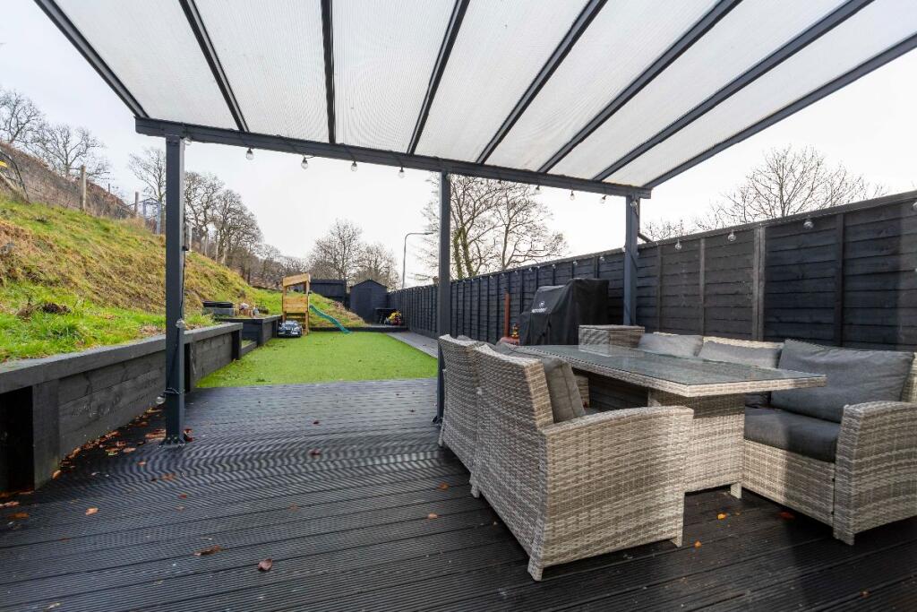 Additional image 36 of Brynyderw, Oakland Street, Bedlinog, Treharris