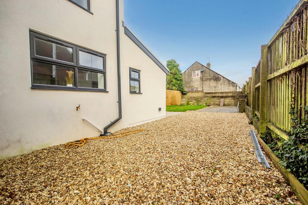 Additional image 18 of Cefn Road, Cefn Cribwr, CF32