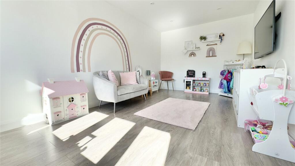 Additional image 14 of Downham Road North, Heswall, Wirral, CH61