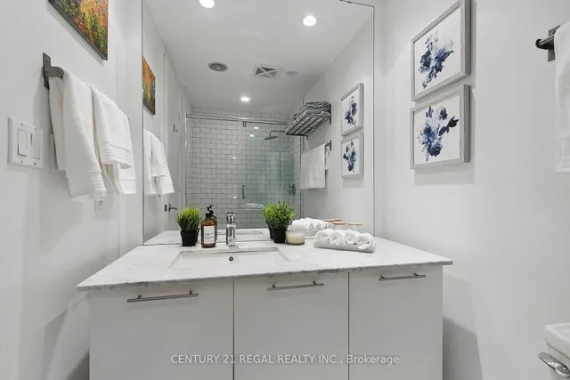 Additional image 20 of 533 Richmond St Unit 605