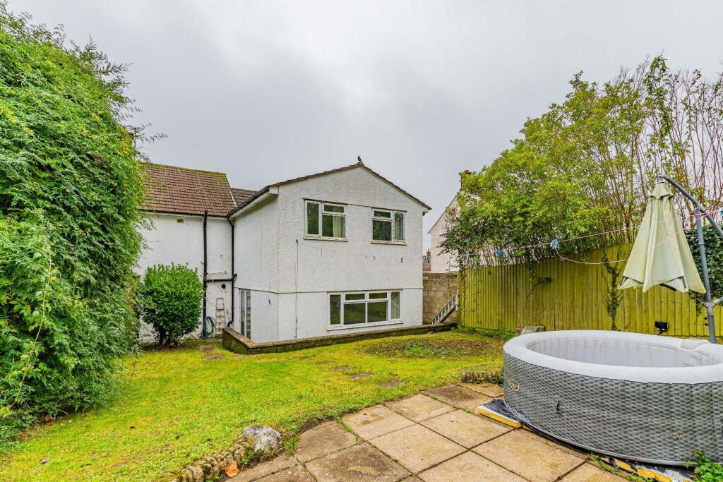 Additional image 15 of Elfed Avenue, Penarth