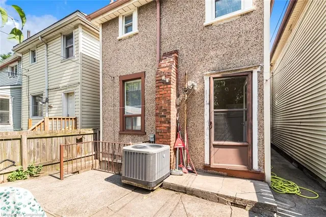 Additional image 41 of 62 Francis St